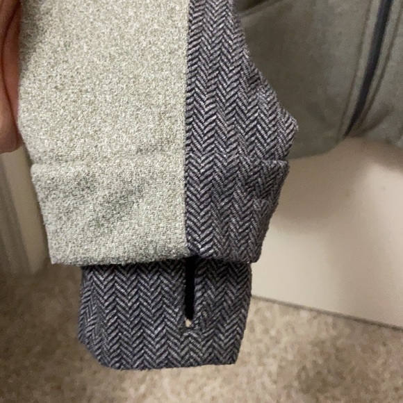 Ivivva Taupe, Black & Grey Warm Jacket - Picture 5 of 7